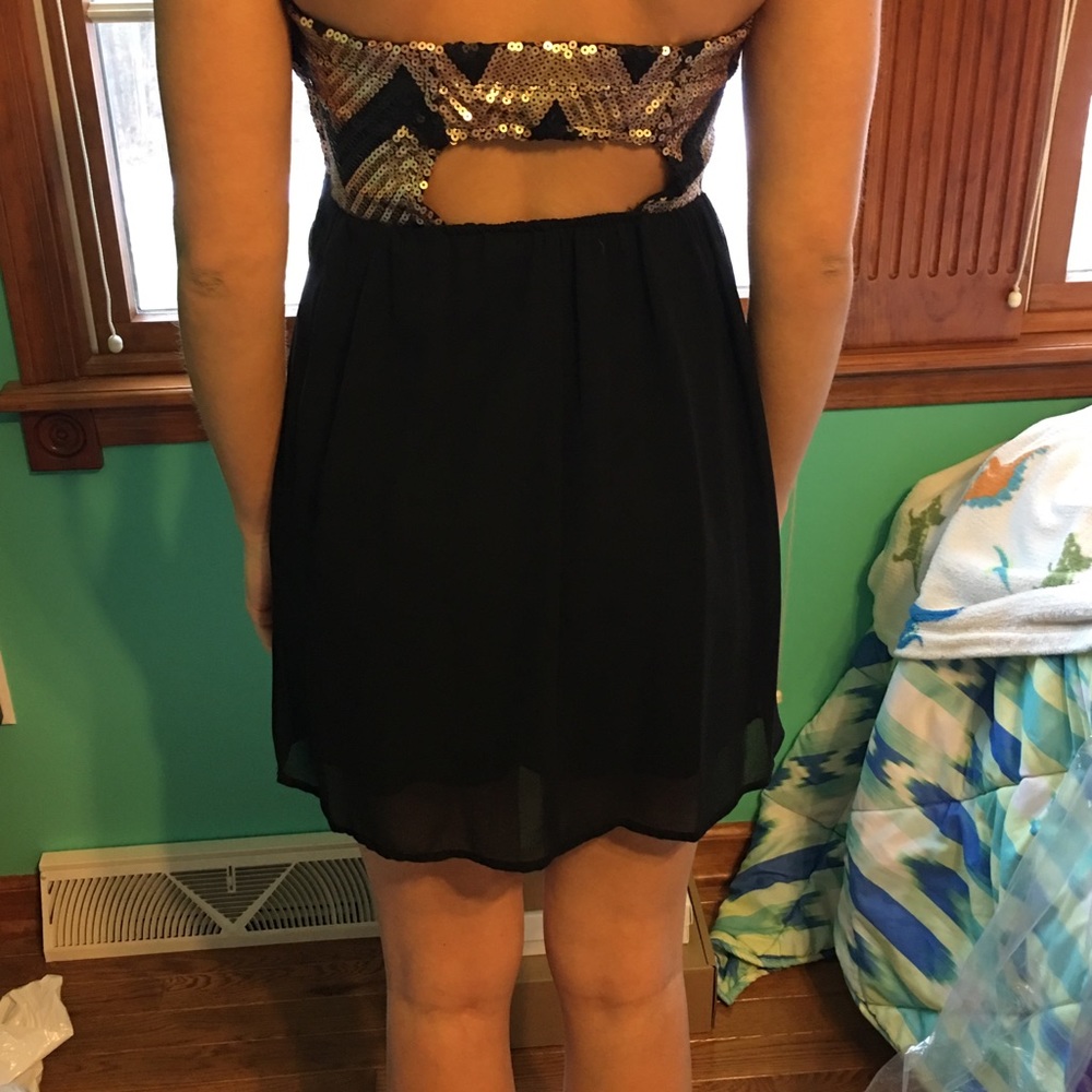Strapless Dress - Picture 2 of 4